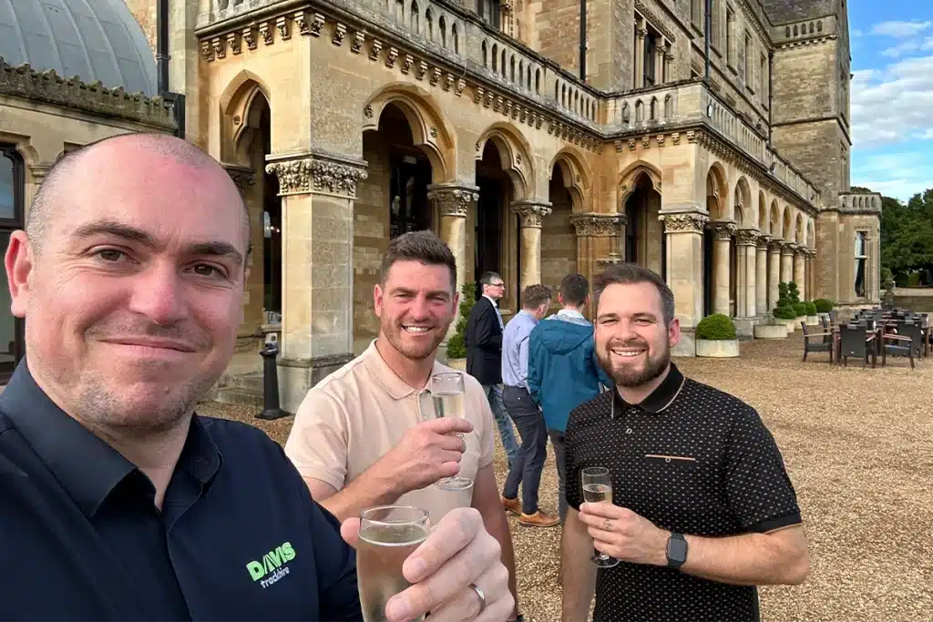 jason hedley with friends 