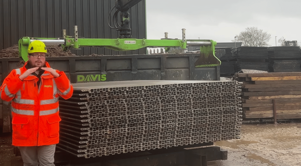 aluminium trackway panels
