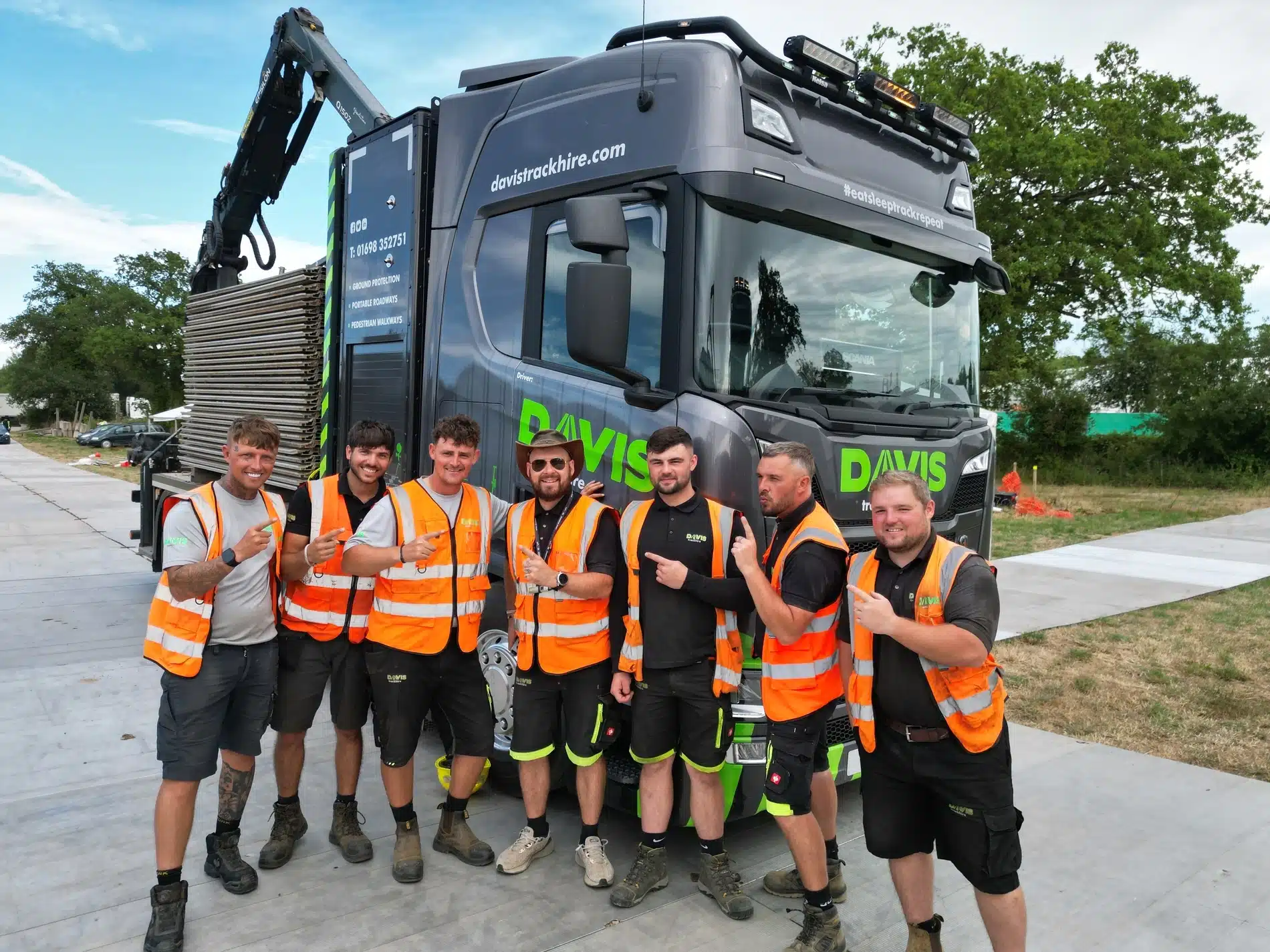 Davis Trackhire's late Jason Headley on site with crew
